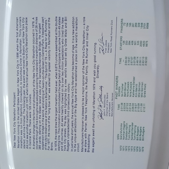 NYC MARATHON 1979 VINTAGE MANUFACTURERS HANOVER ALUMINUM TRAY - Picture 6 of 6